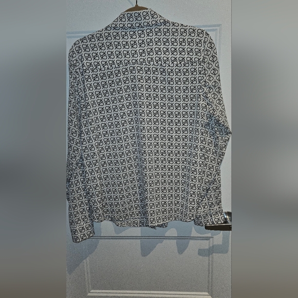 Calvin Klein Monogram Black and White Blouse - Picture 3 of 3